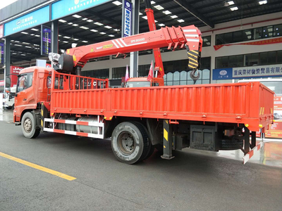 东风天锦与徐工随车吊平板车价格对比与市场分析